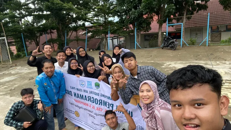 Kolaborasi Antar Komunitas